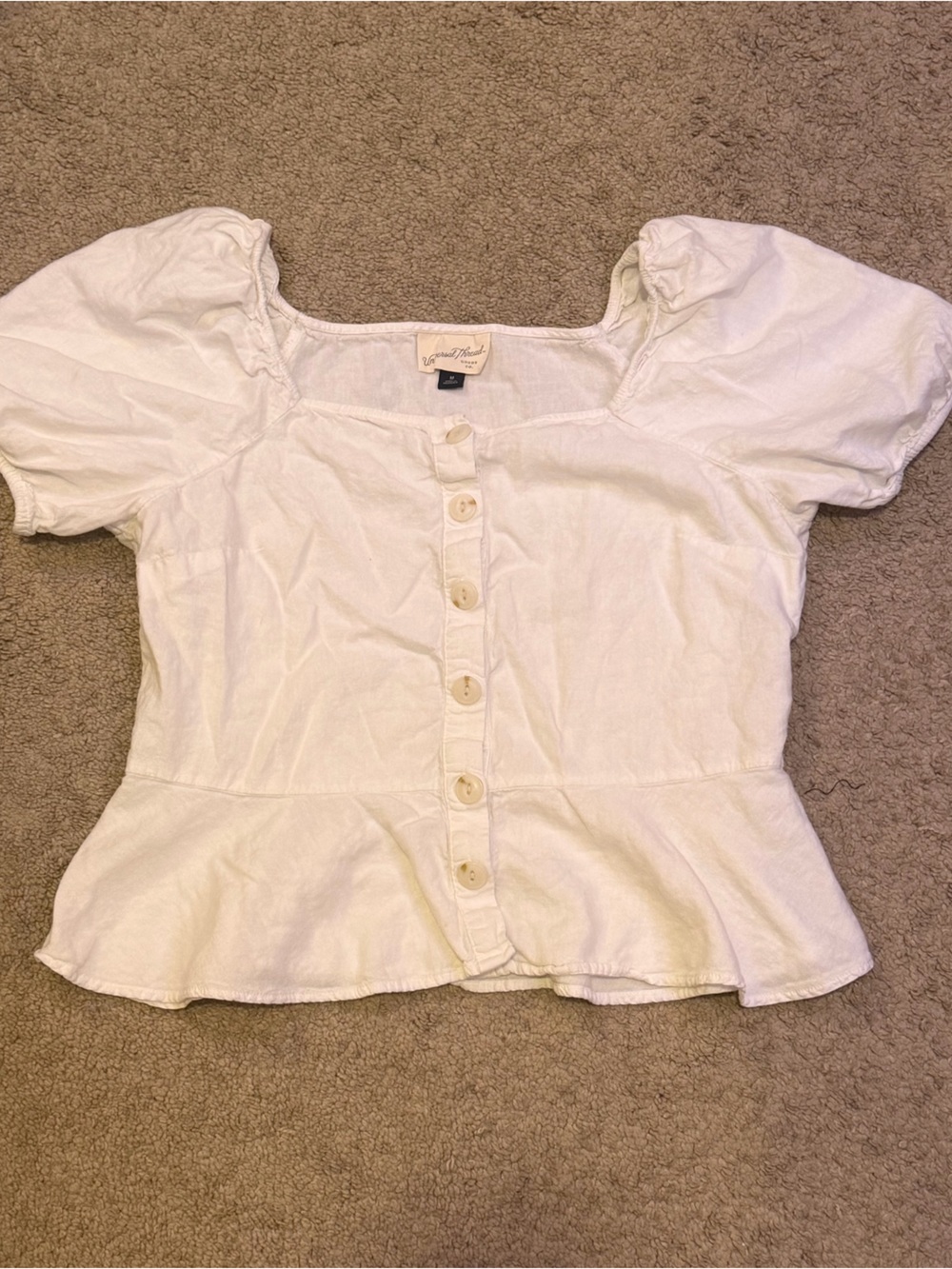 Universal Thread White Button-Front Peplum Puff Sleeve Top